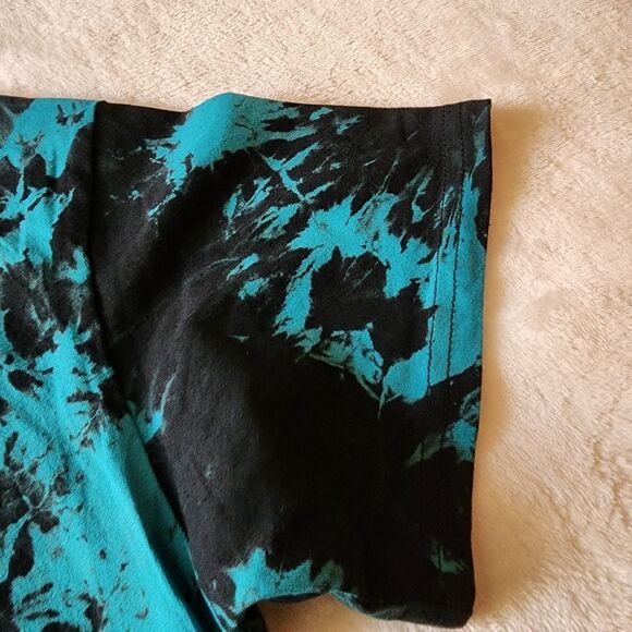 Romwe Size Large Meet Your Doppelganger Tie Dye Tshirt - Picture 5 of 9